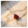 PENDENTIF ROSE AV CHAINE