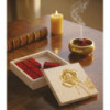 BOITE CARREE AVEC ROSE DORE GARNIE 24 CUBES