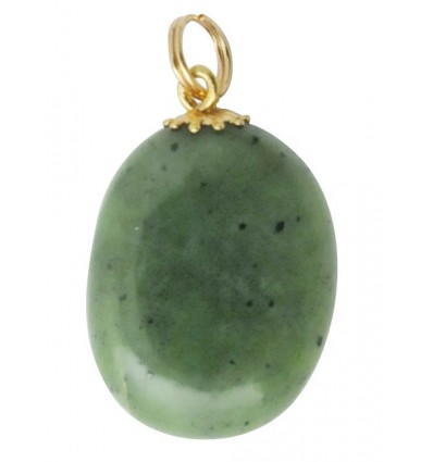 Nephrite jade pendant